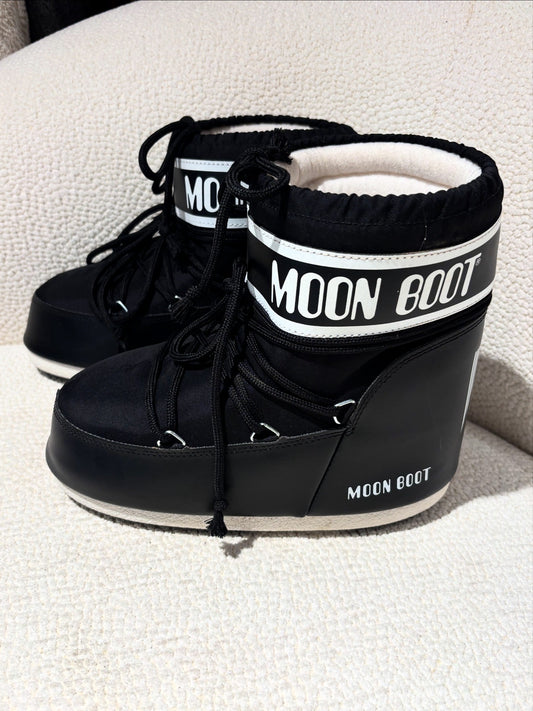 Moon Boots - Black & White - 39/41