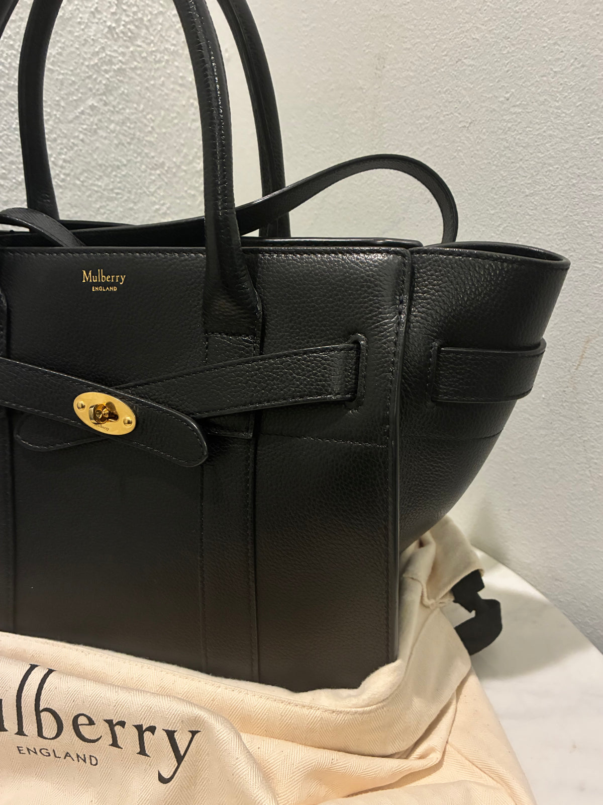Mulberry Small Zipped Bayswater Satchel - Black Calfskin & Gold Hardware