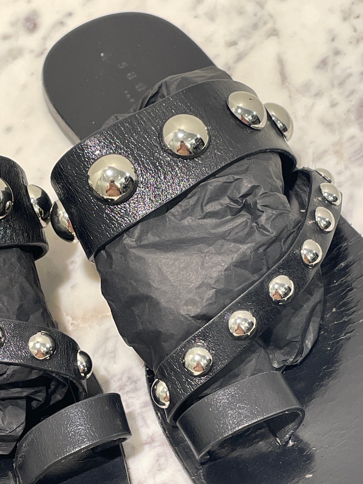 Sandro Studded Leather Toe-Ring Sandals – Size 39 / Black