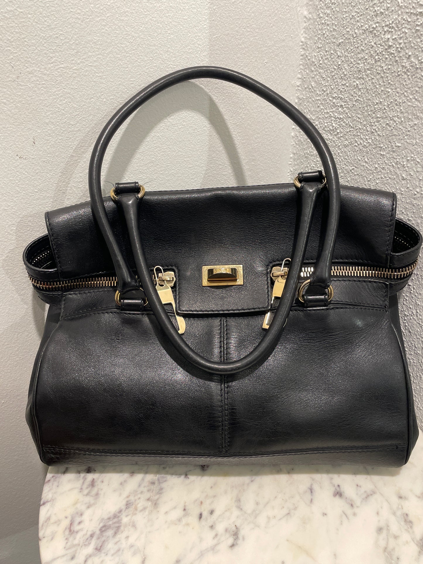 Max Mara Margaux Leather Handbag – Black