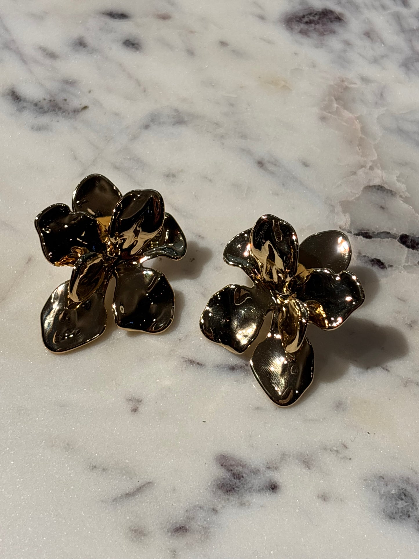 Pilgrim - Earrings - Gold Flowers - Medinas Wardrobe