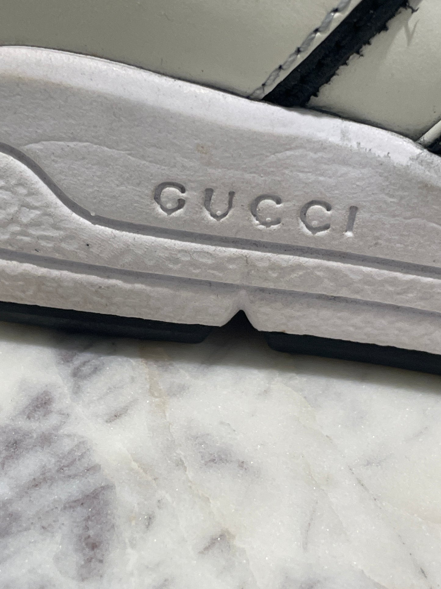 Gucci Black & White Interlocking G Leather Sneakers - 36