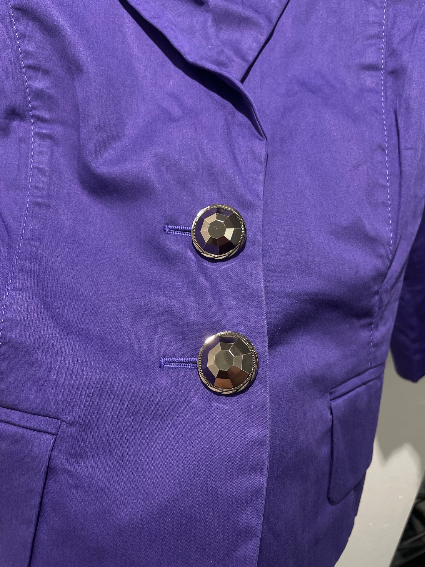 Marella — Tailored Purple Blazer with Faceted Jewel Buttons - EU 34