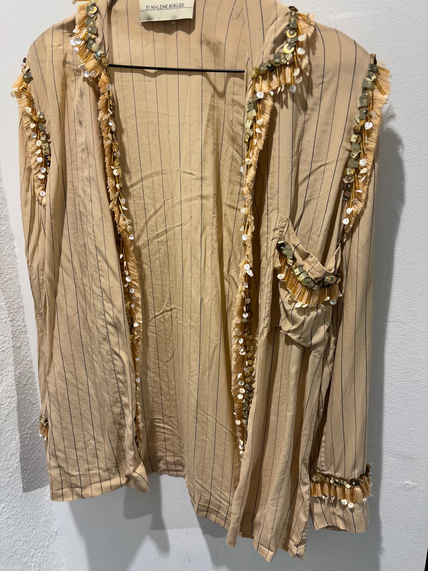 Malene Birger - Shirt w. gold beads - S - Medina’s Wardrobe