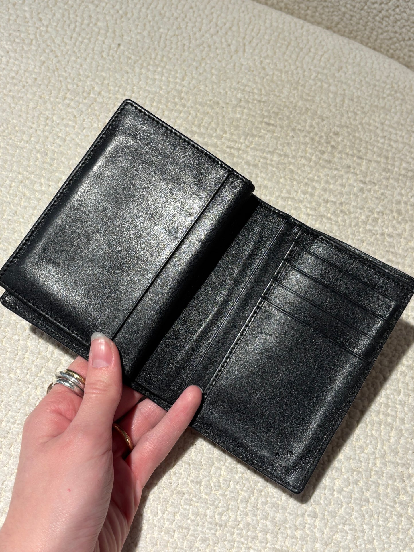 Gucci Wallet – Black Leather with Embossed Monogram