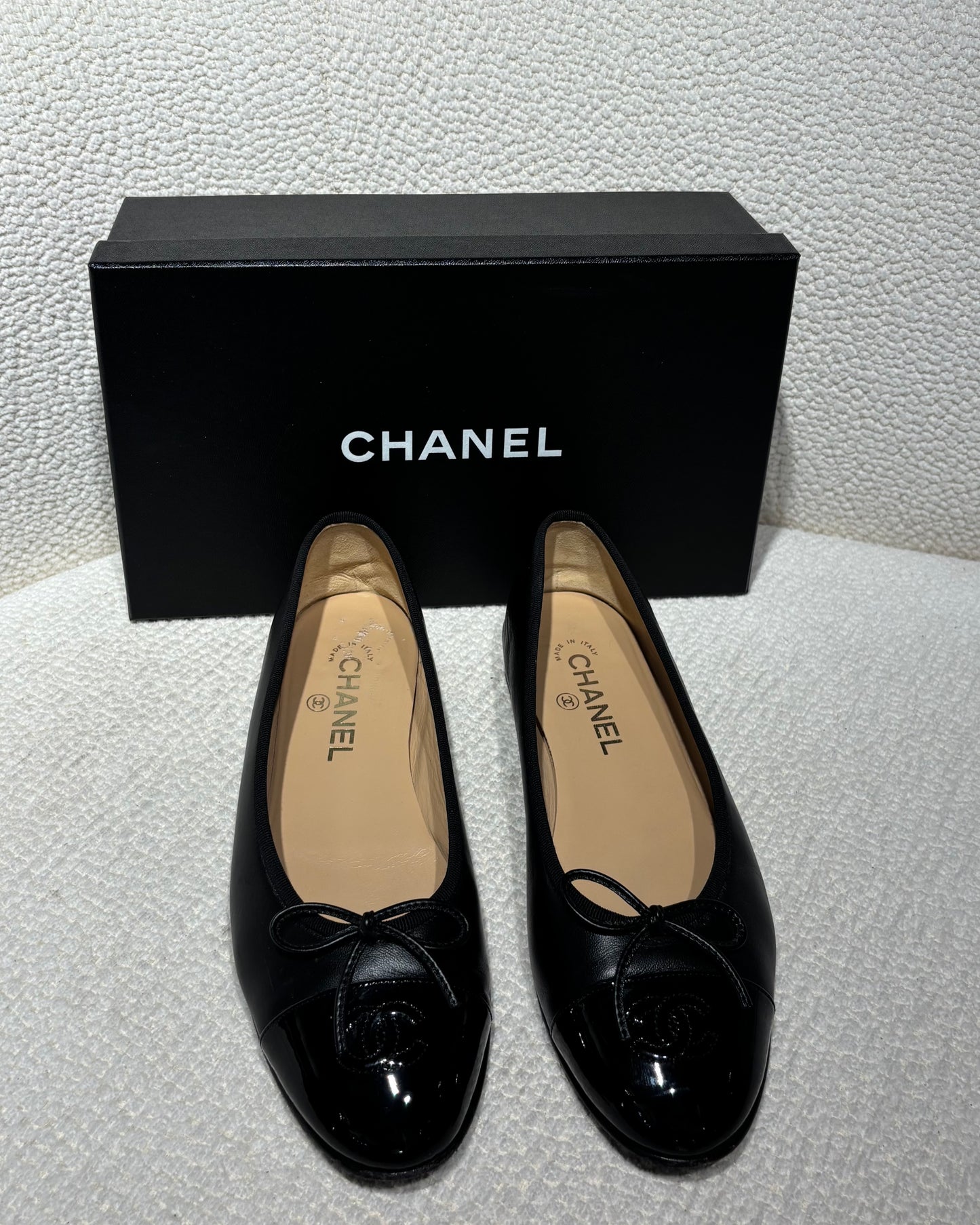 Chanel ballerinas - Black lambskin & patent leather - EU 39,5 - 2025 Collection