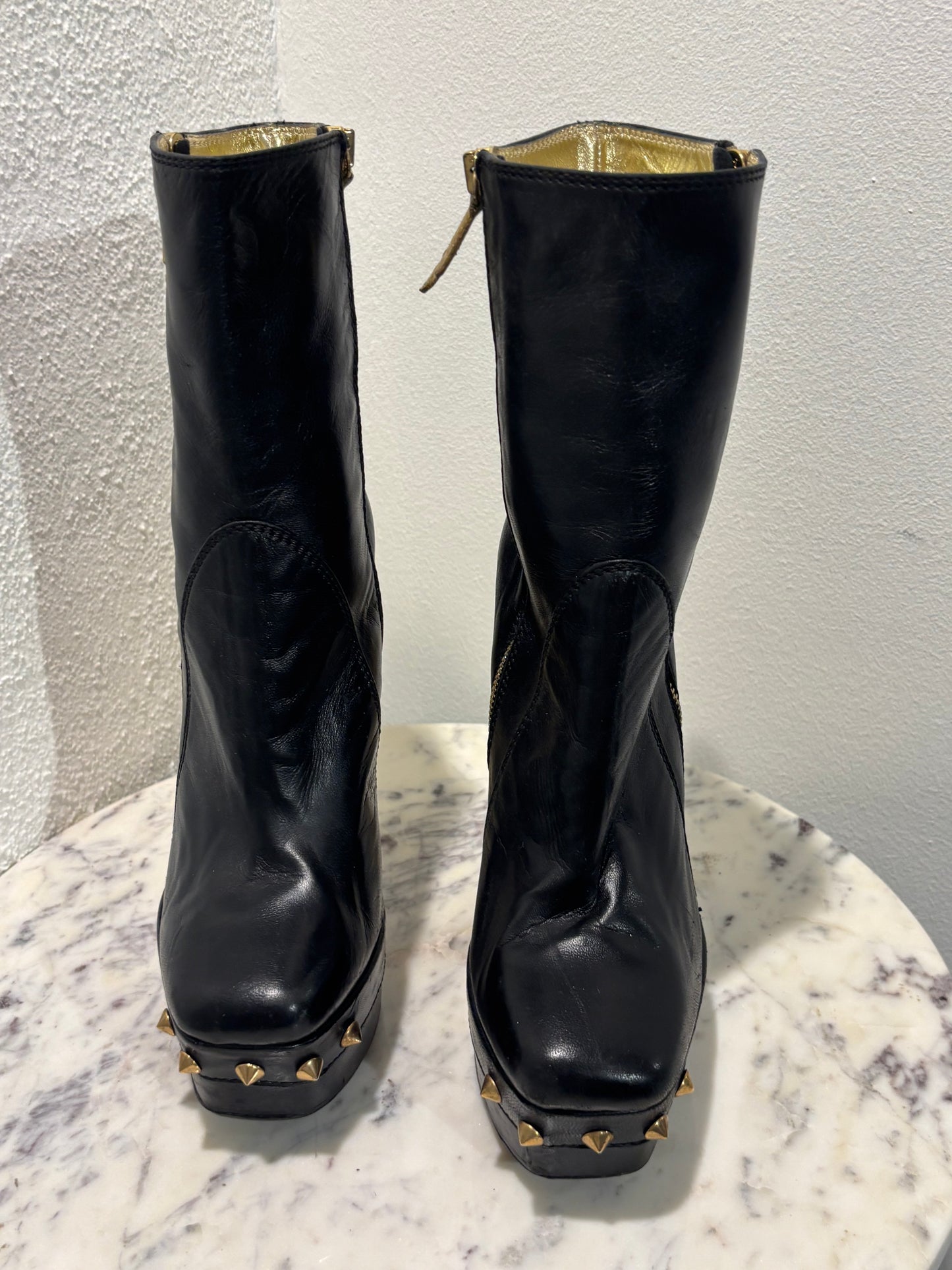 DSQUARED - Brass knuckle boots - 39 - Medinas Wardrobe