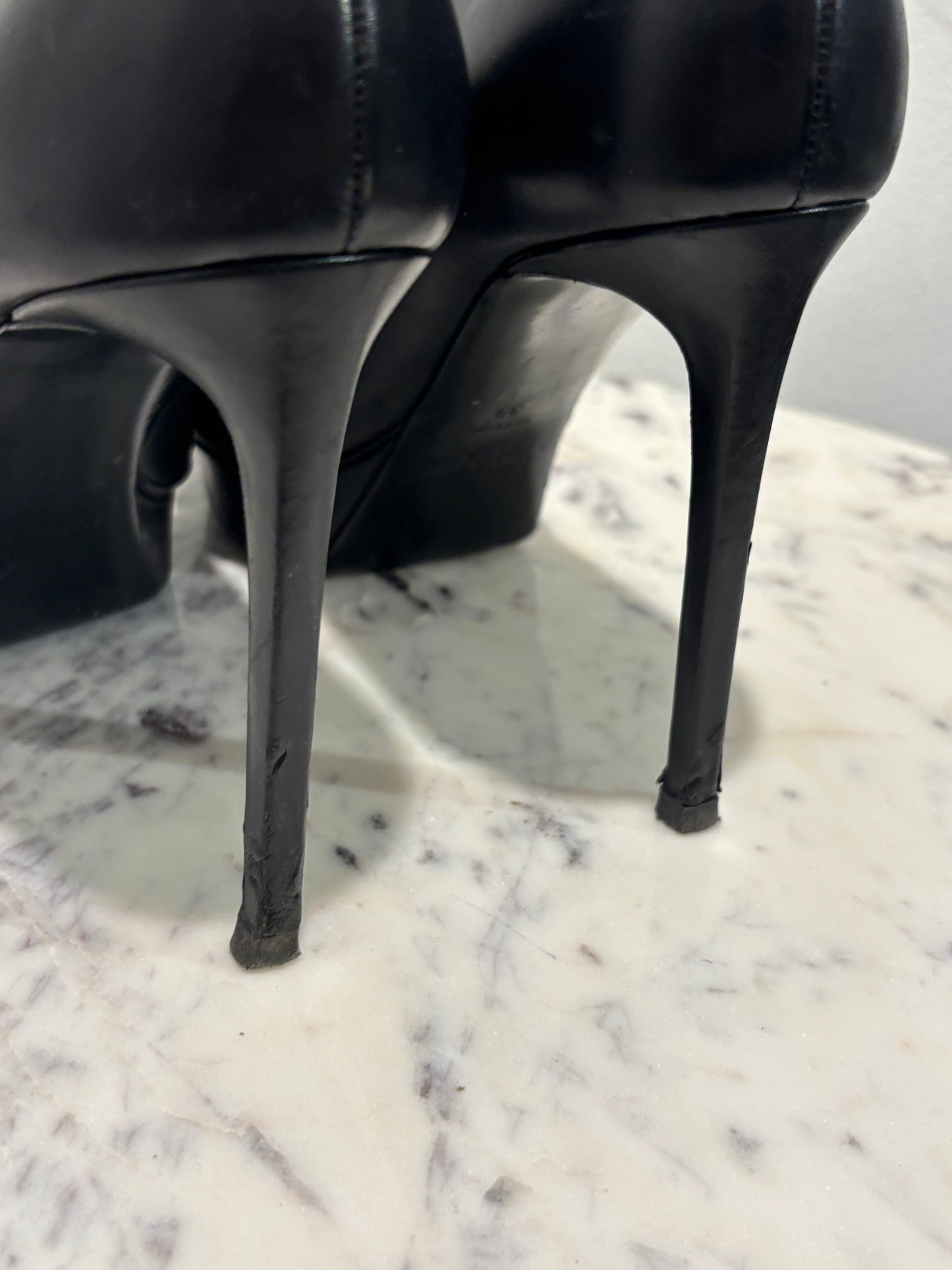 Saint Laurent - Janis platform pumps - 100 mm - 39  - Medinas Wardrobe