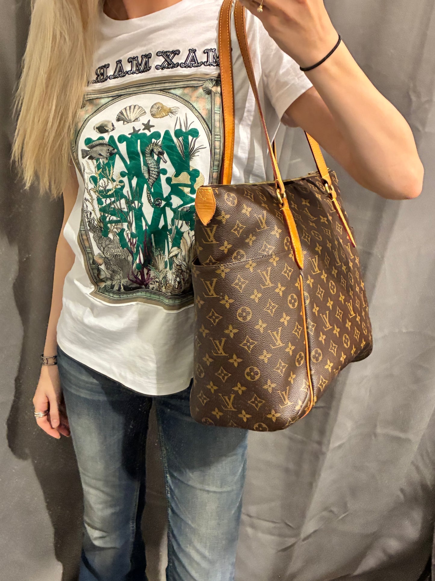 Louis Vuitton - Totally MM Tote