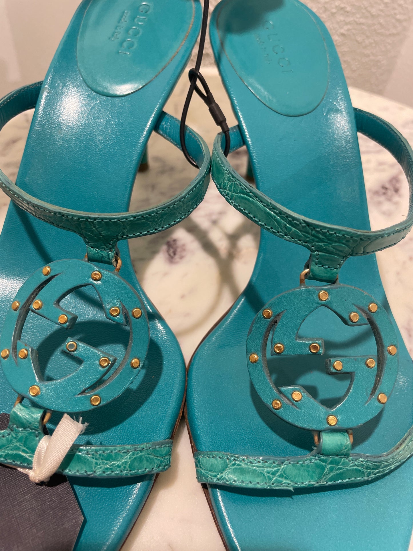 Gucci Turquoise Interlocking GG Studded Crocodile-Embossed Mule Sandals - 37,5 C