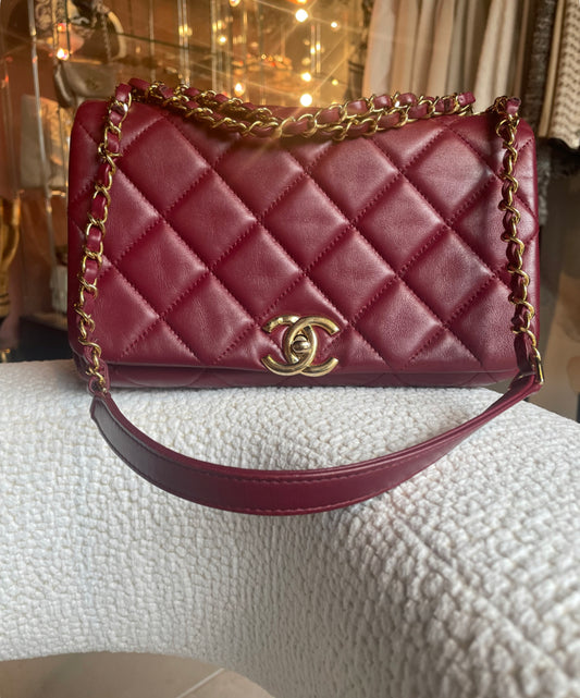 Chanel taske - Bordeaux Lammeskind - Guld hardware - 2022
