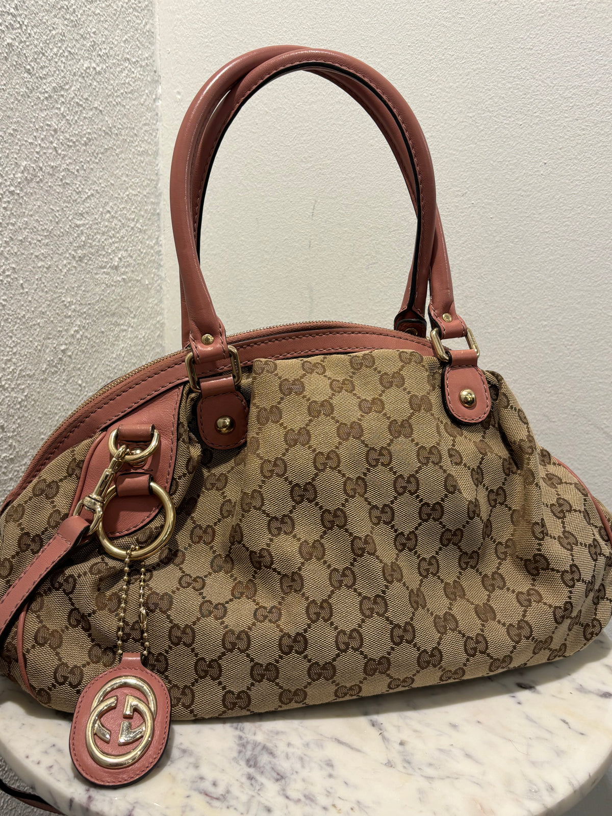 Gucci Sukey Bag - Canvas & Leather in Pink