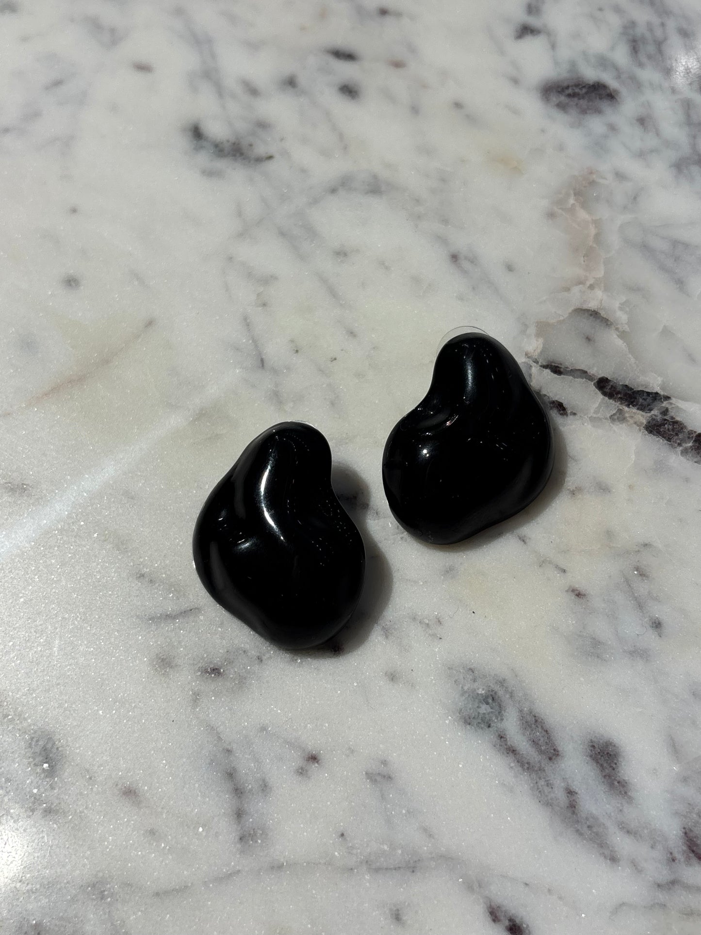 Pilgrim - Earrings - Black - Drops - Medinas Wardrobe