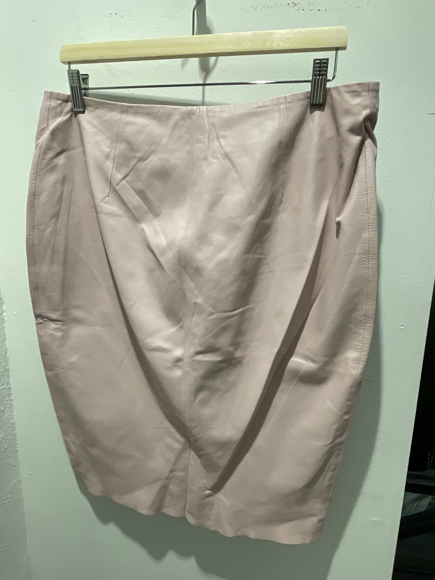 Malene Birger Pink lambskin Zip Front Skirt - EU40