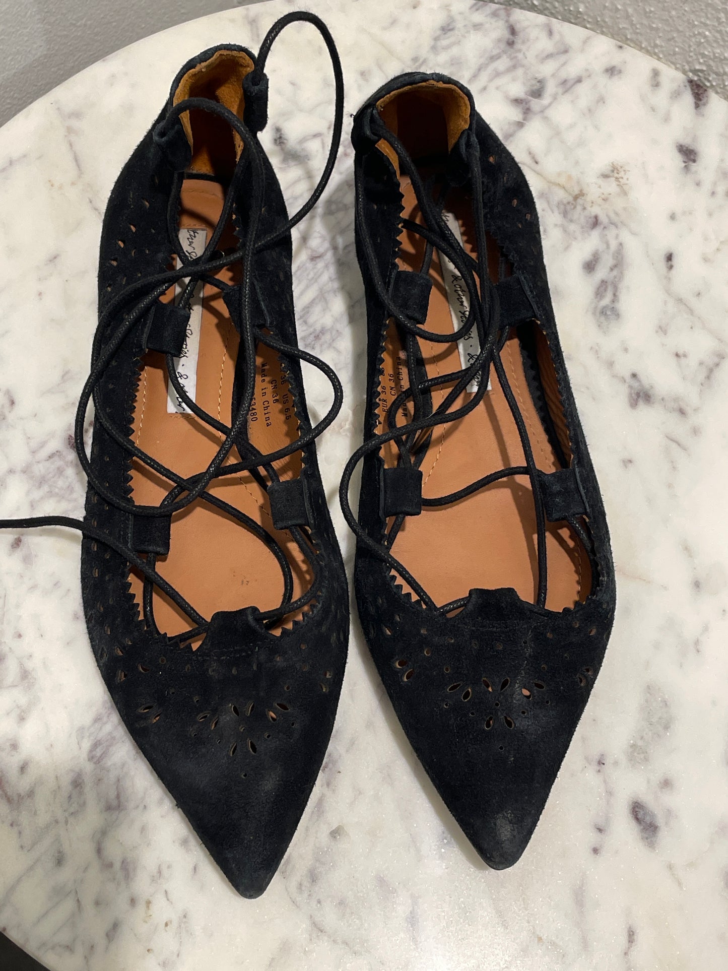 & Other Stories Cut Out Lace Up Suede Ballerina Flats – Black - 36