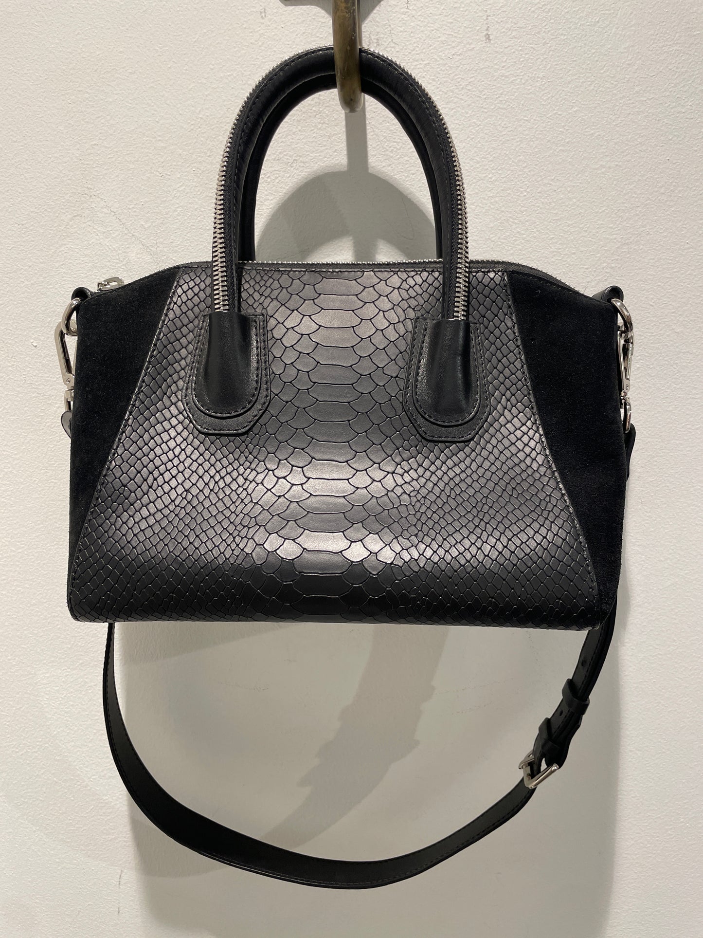 Leowulff - Boa Black SIlverbag