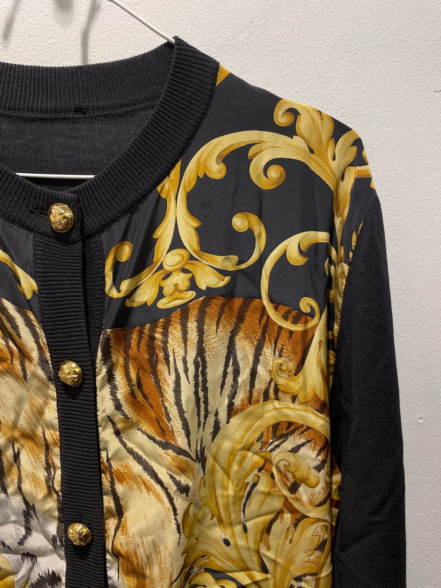 Salvatore Ferragamo Vintage – Iconic Tiger Print Silk Cardigan - L