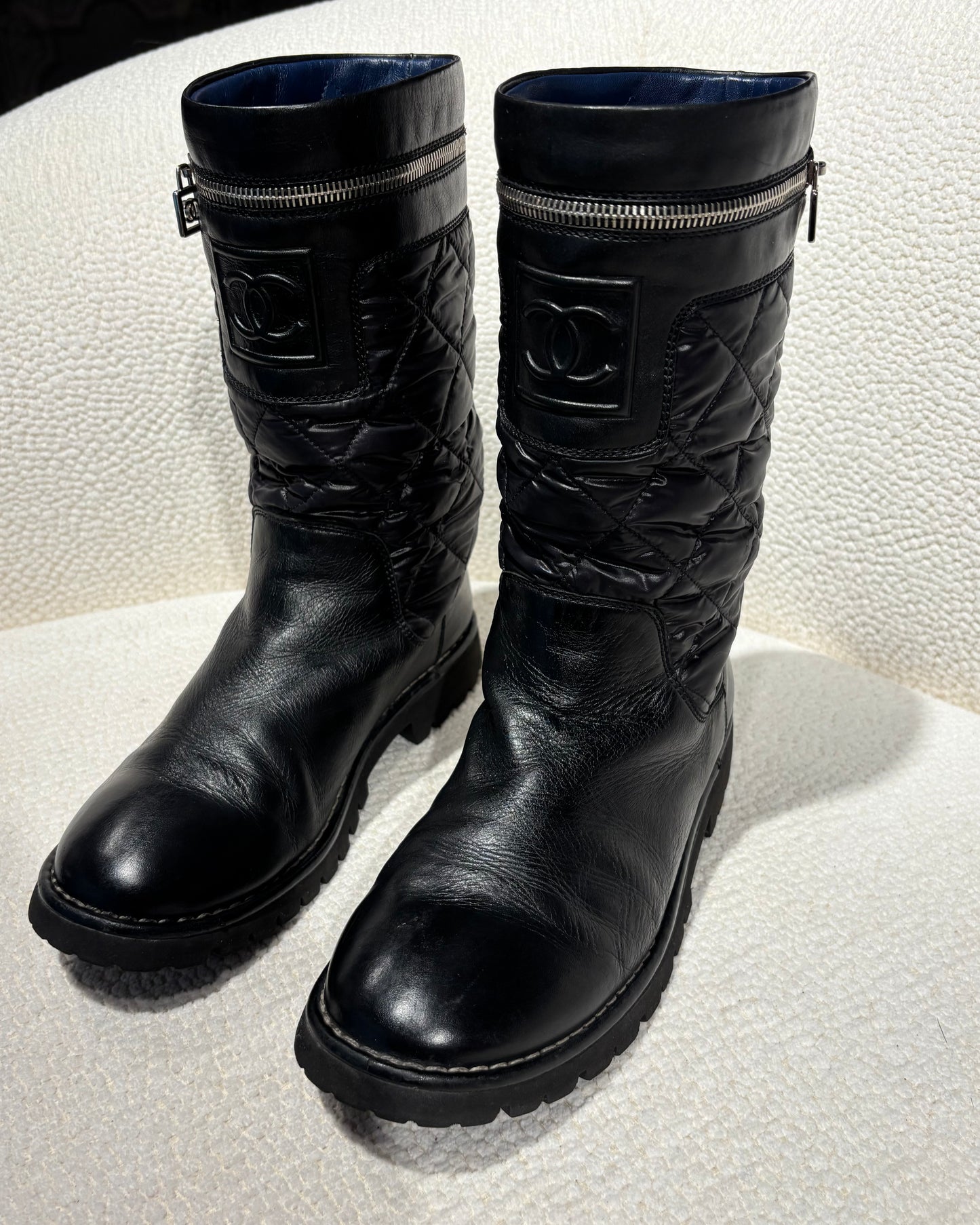 Chanel Biker Boots – Black Quilted Nylon & Leather – EU 39,5