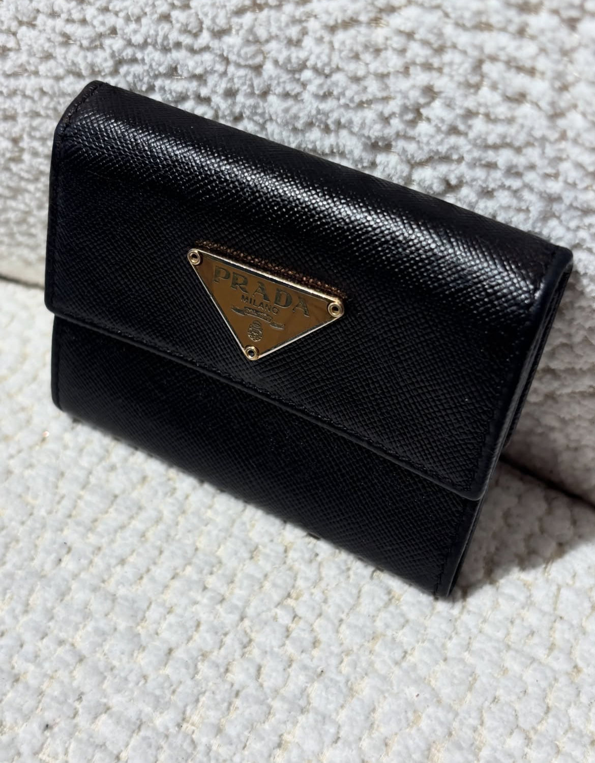 Prada -  logo wallet