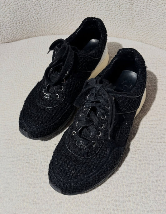 Chanel boucle Sneakers –  EU38