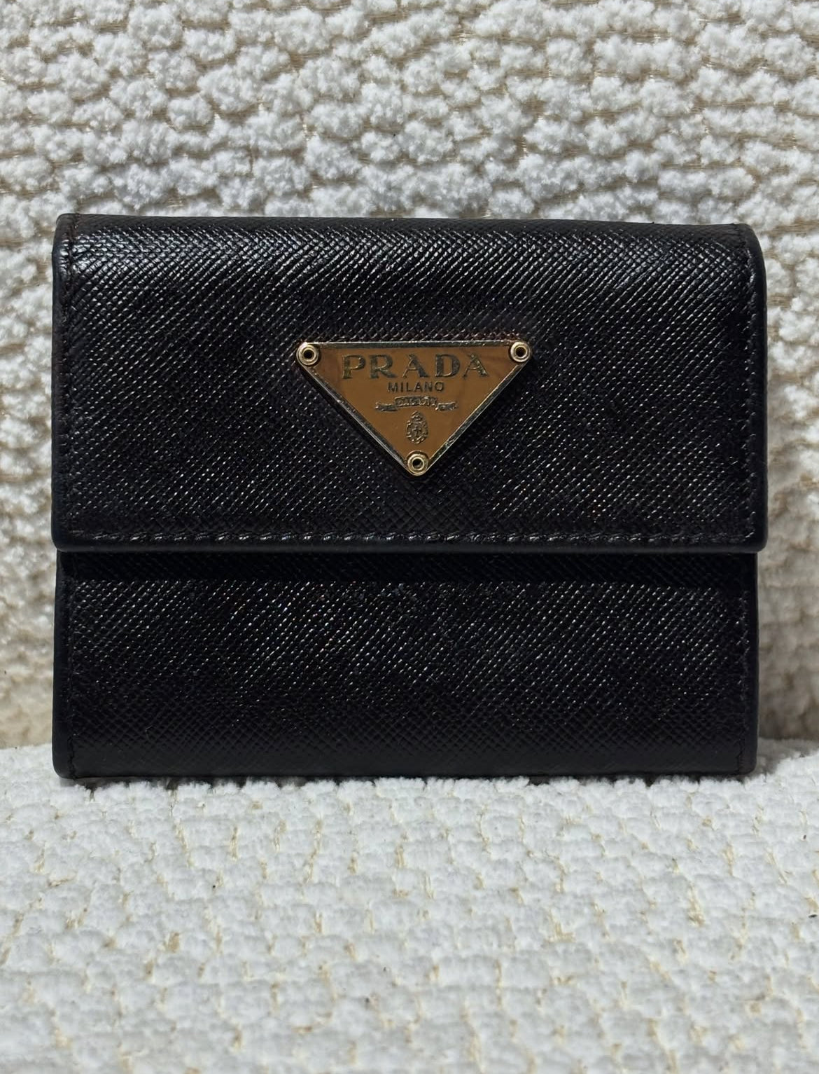 Prada -  logo wallet
