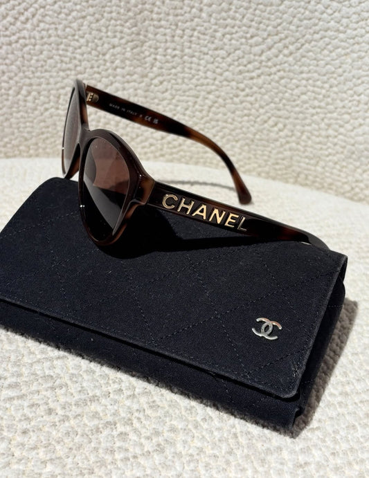 Chanel Sunglasses - Brown w. gold