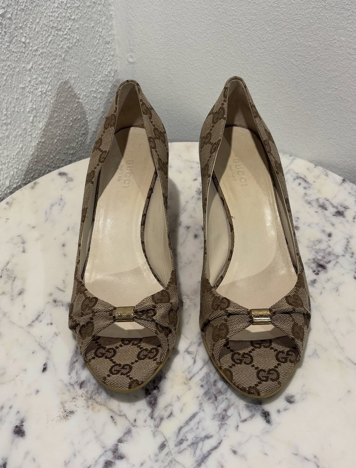 Gucci Wedge Sandals – 37