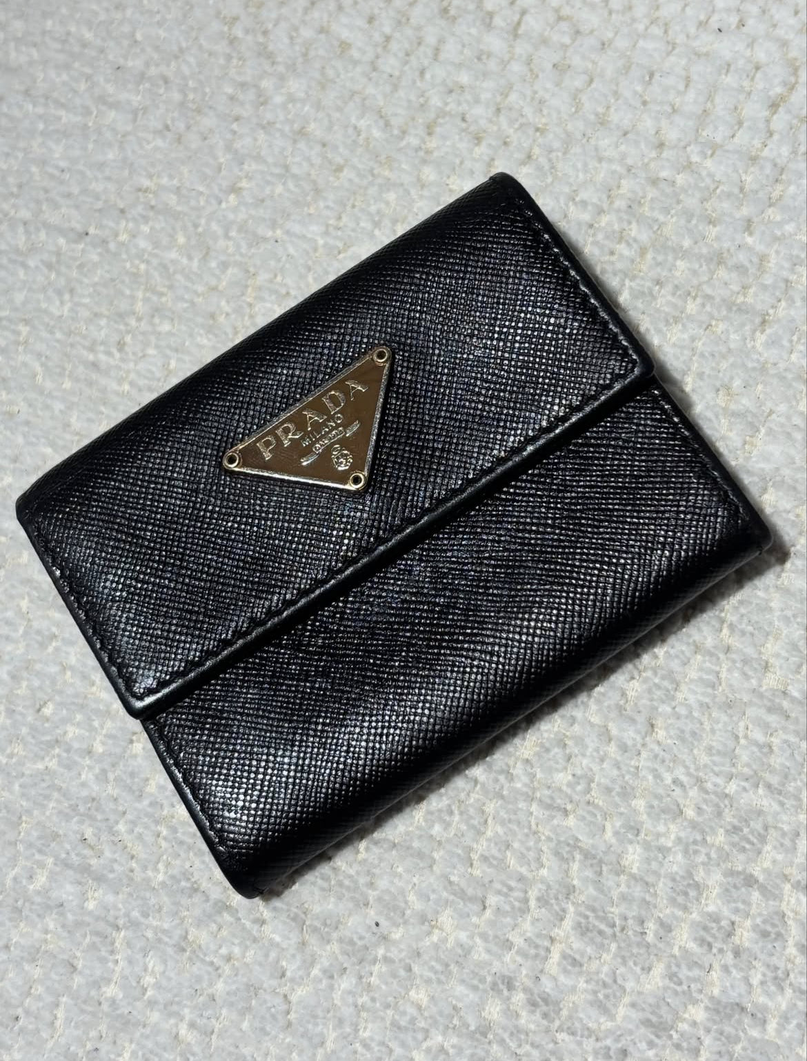 Prada -  logo wallet