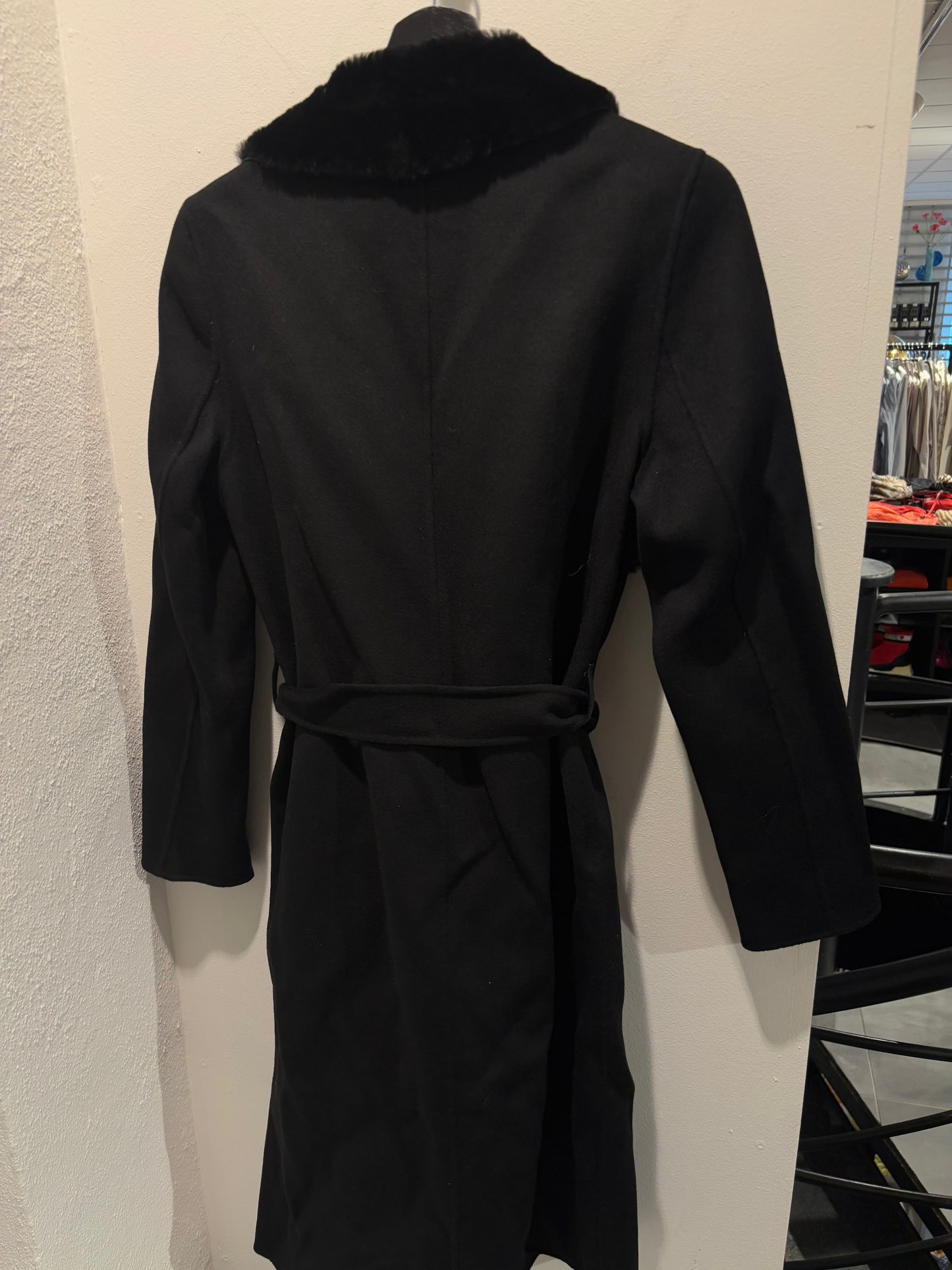 Mackage - Coat - Black - M - Medinas Wardrobe