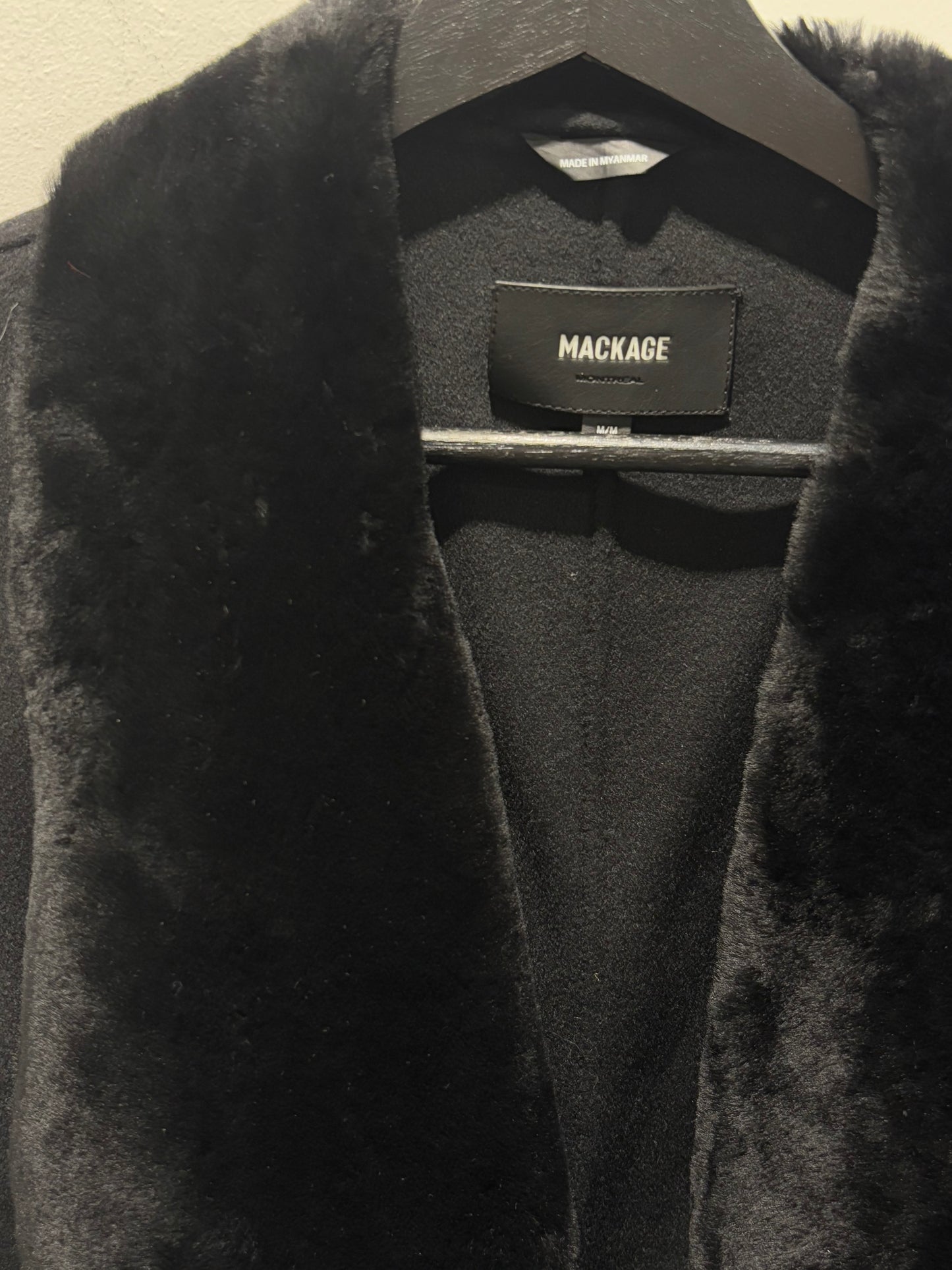 Mackage - Coat - Black - M - Medinas Wardrobe