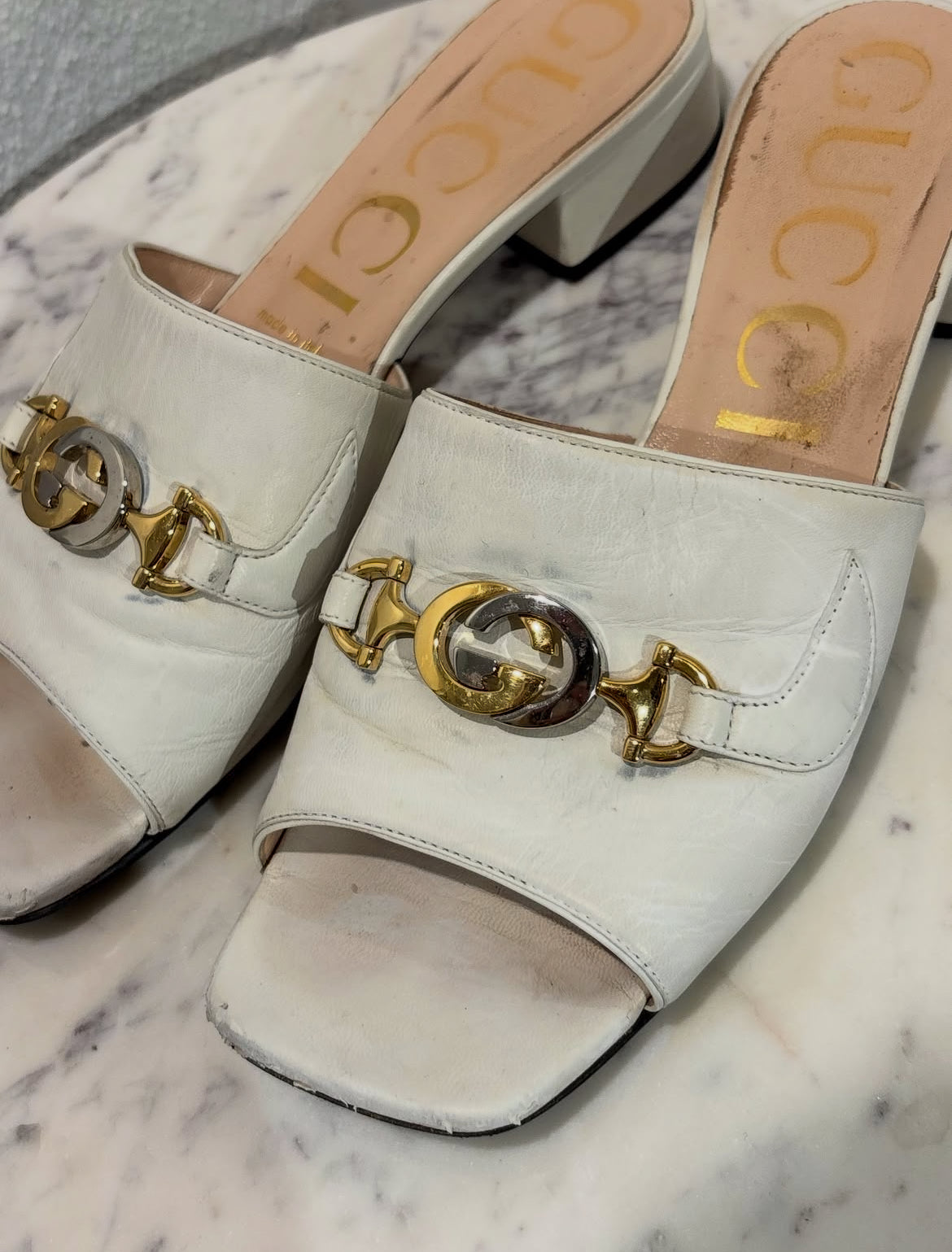 Gucci Sandals - Gold & silver logo details - 38,5