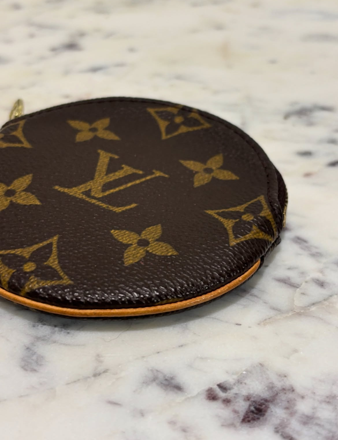 Louis Vuitton - Zippy Coin Purse - Monogram Canvas