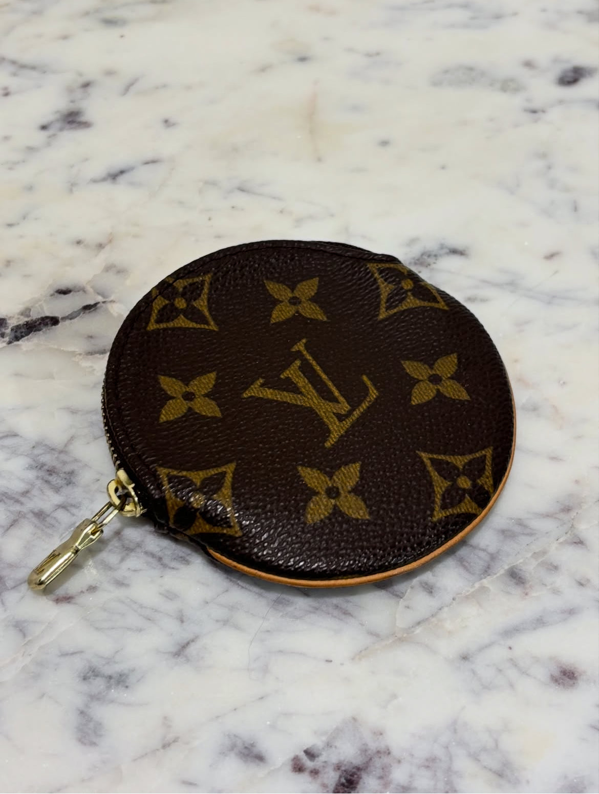 Louis Vuitton - Zippy Coin Purse - Monogram Canvas