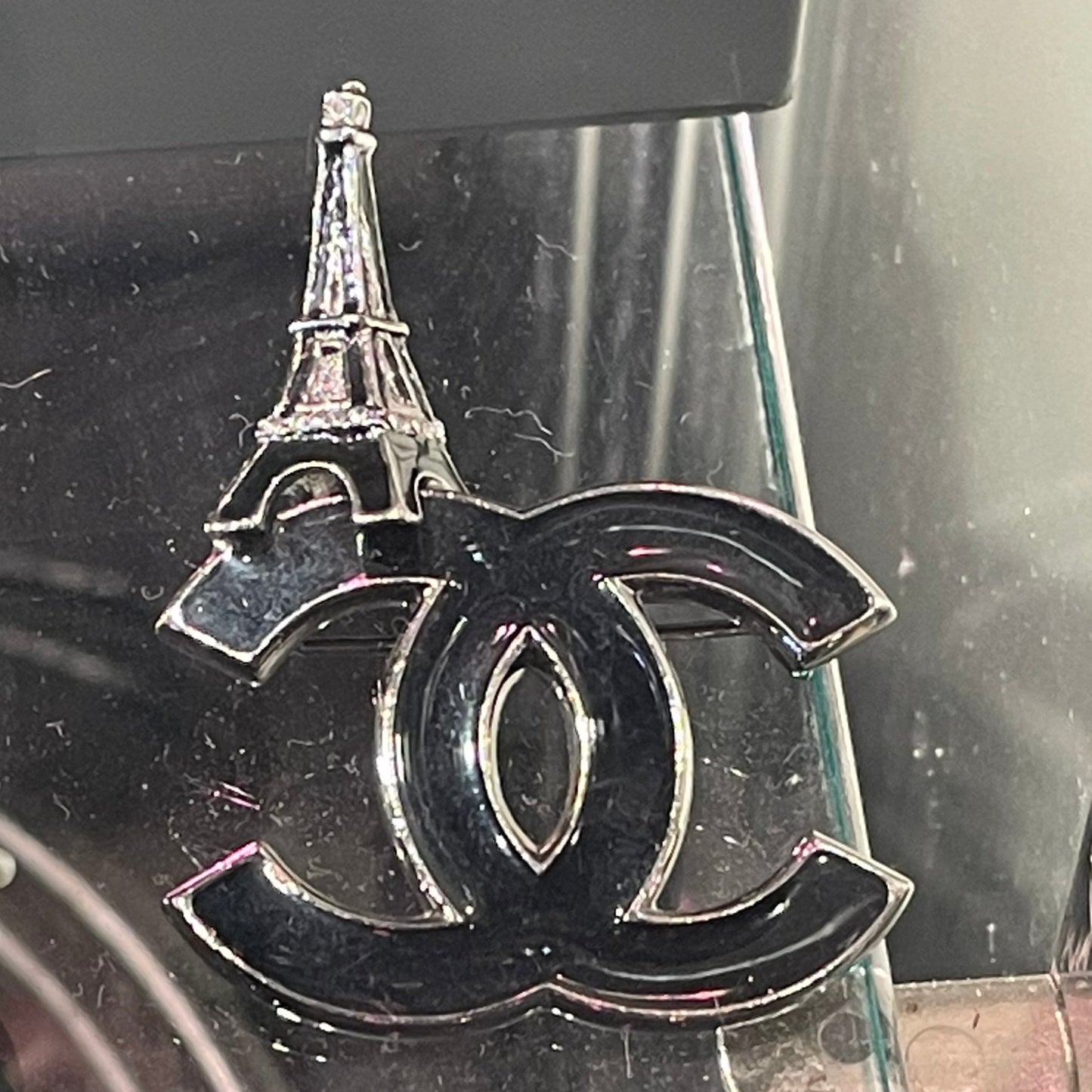 Broche - Chanel Paris