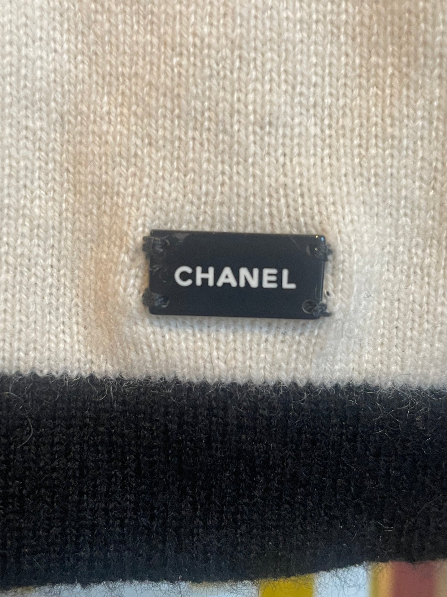 Chanel - Cashmere top