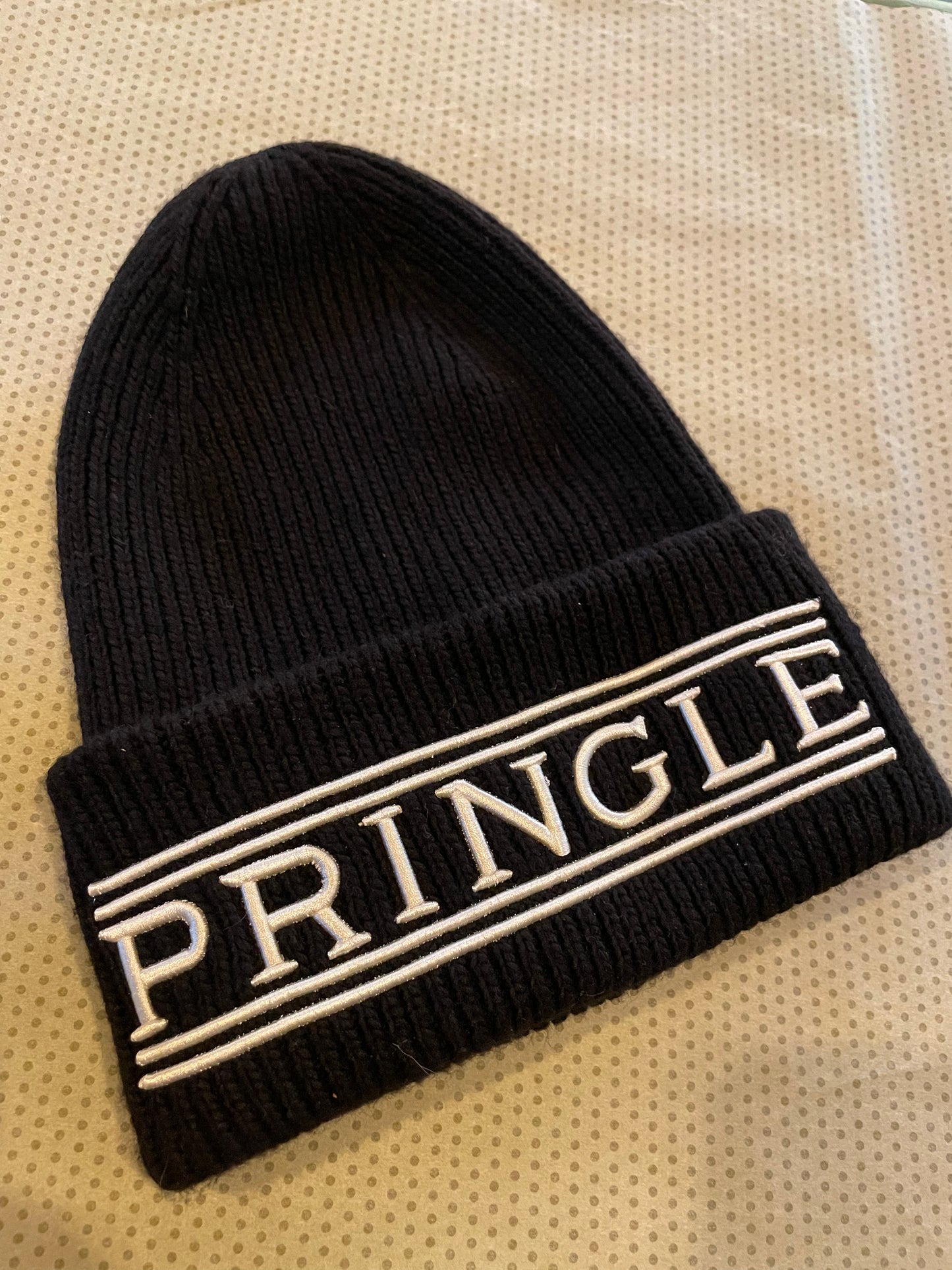 Pringle - strikhue - ny og med tag