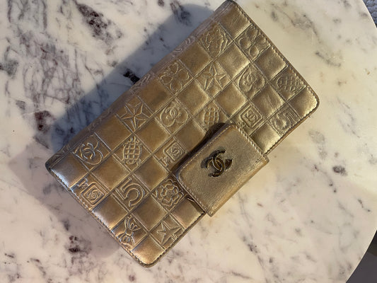 Chanel - Pung - Antique Silver-gold