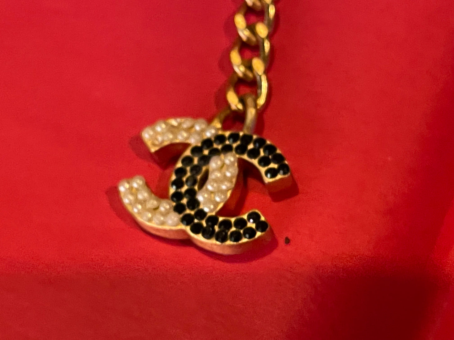 Chanel - CC logo - Chain bælte / halskæde - guld med sort-hvid-guld CC logos