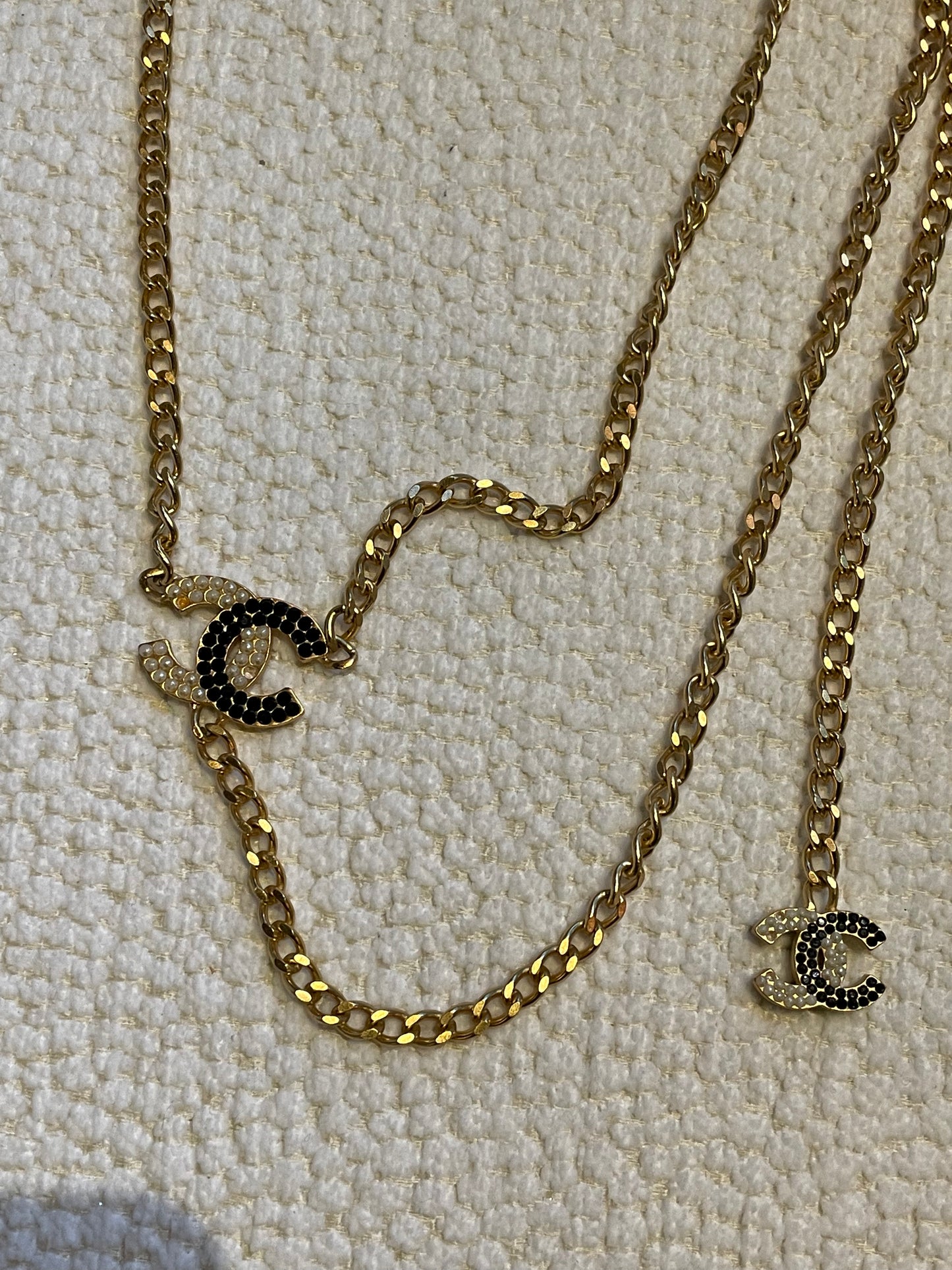 Chanel - CC logo - Chain bælte / halskæde - guld med sort-hvid-guld CC logos