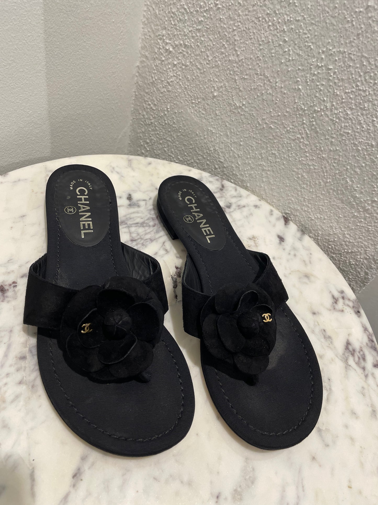 Chanel Camellia Suede and Satin Thong Sandals - 39,5