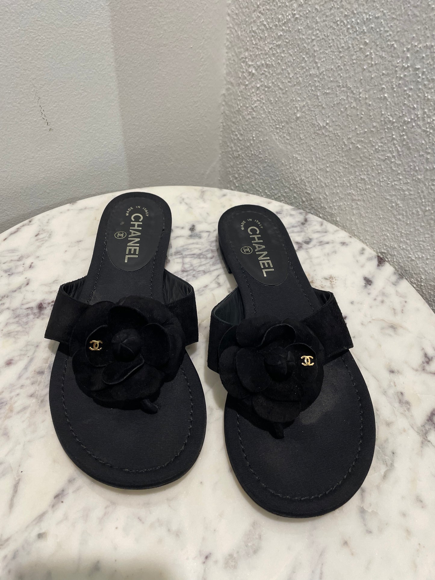 Chanel Camellia Suede and Satin Thong Sandals - 39,5