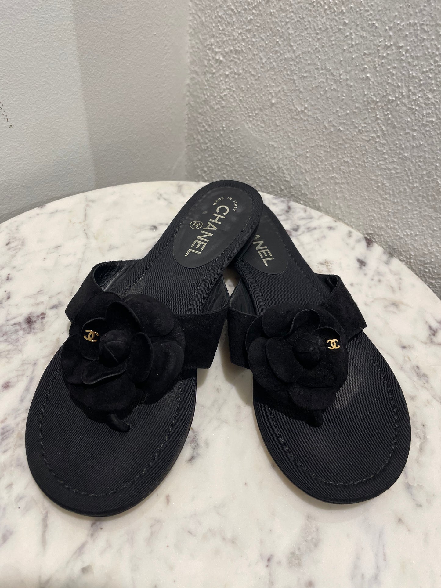 Chanel Camellia Suede and Satin Thong Sandals - 39,5