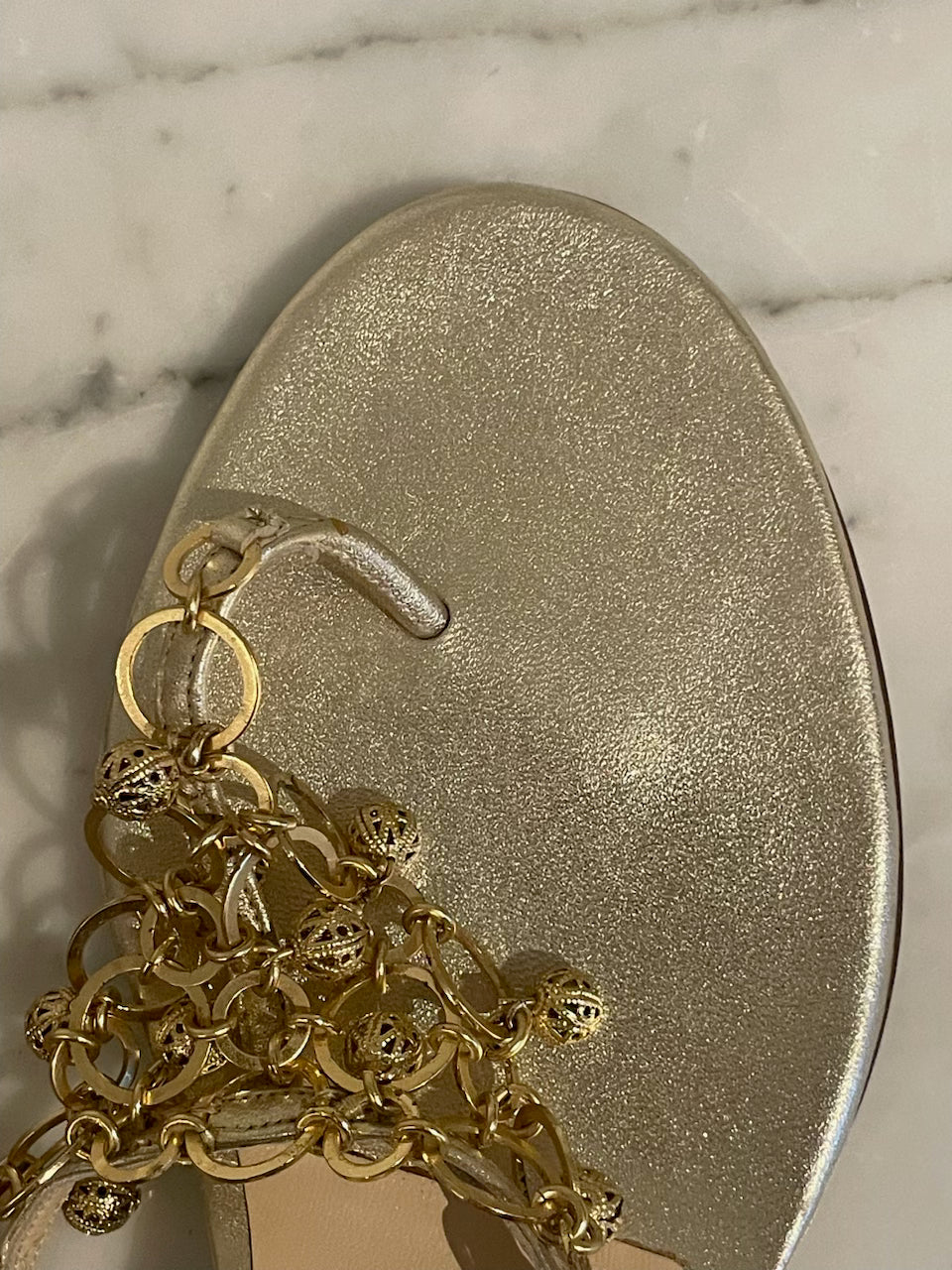 Jimmy Choo - Sandal med lille hæl - Guld