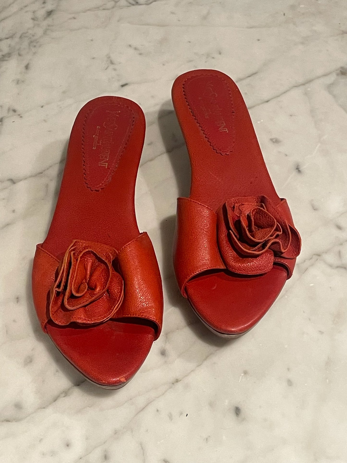 YSL - Sandal med lille hæl - dyb rød