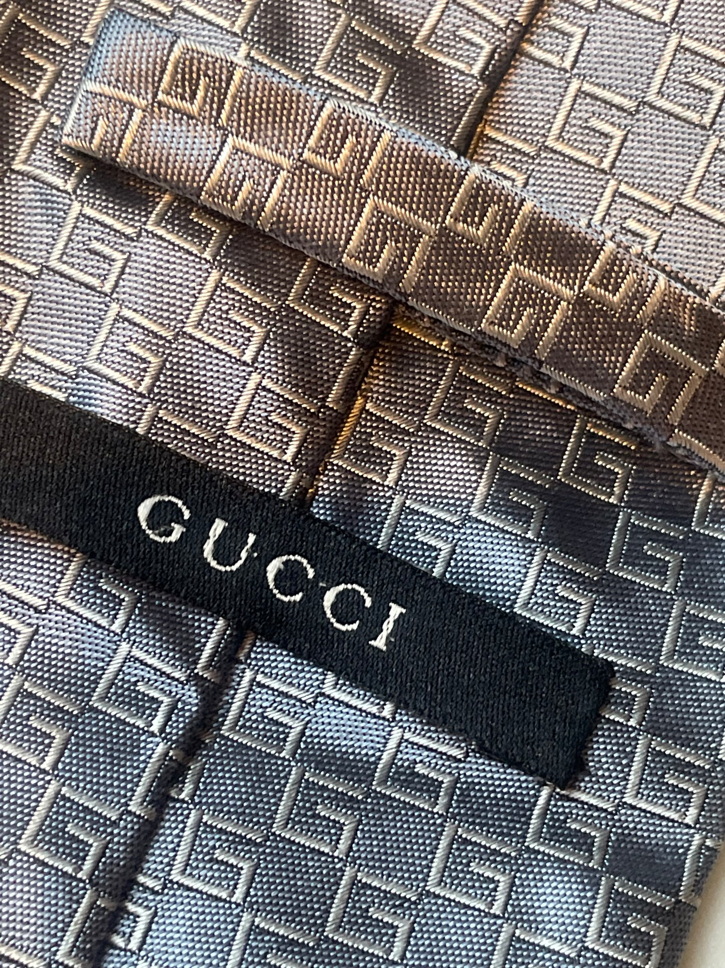 Gucci Silke Slips - aldrig brugt