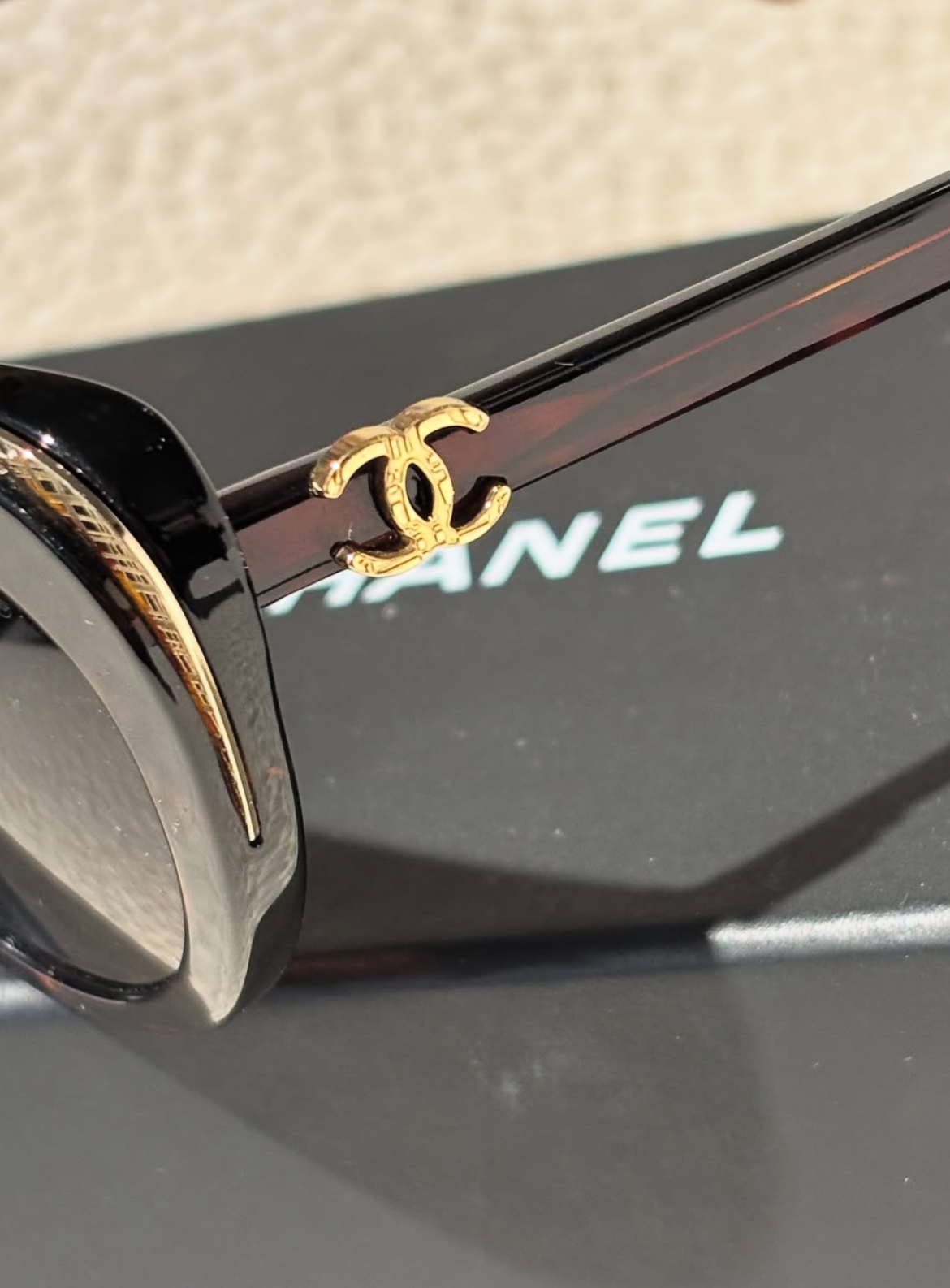 Chanel Sunglasses - Brown w. gold