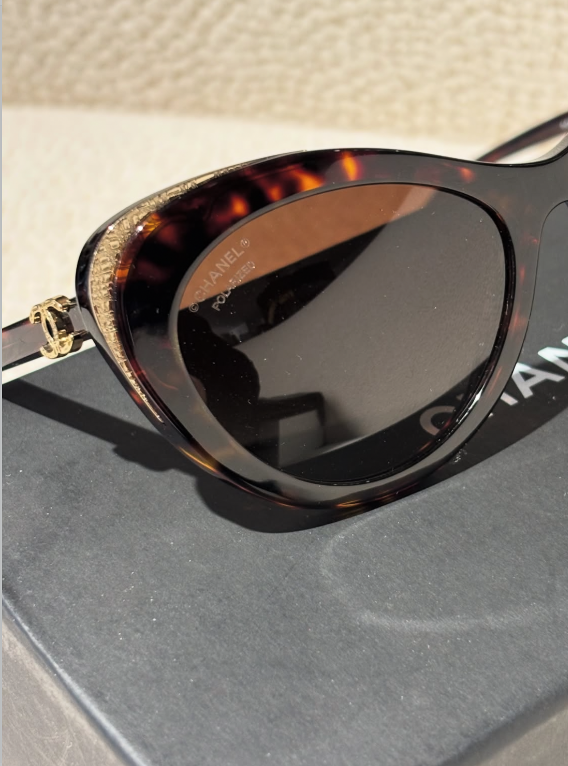 Chanel Sunglasses - Brown w. gold