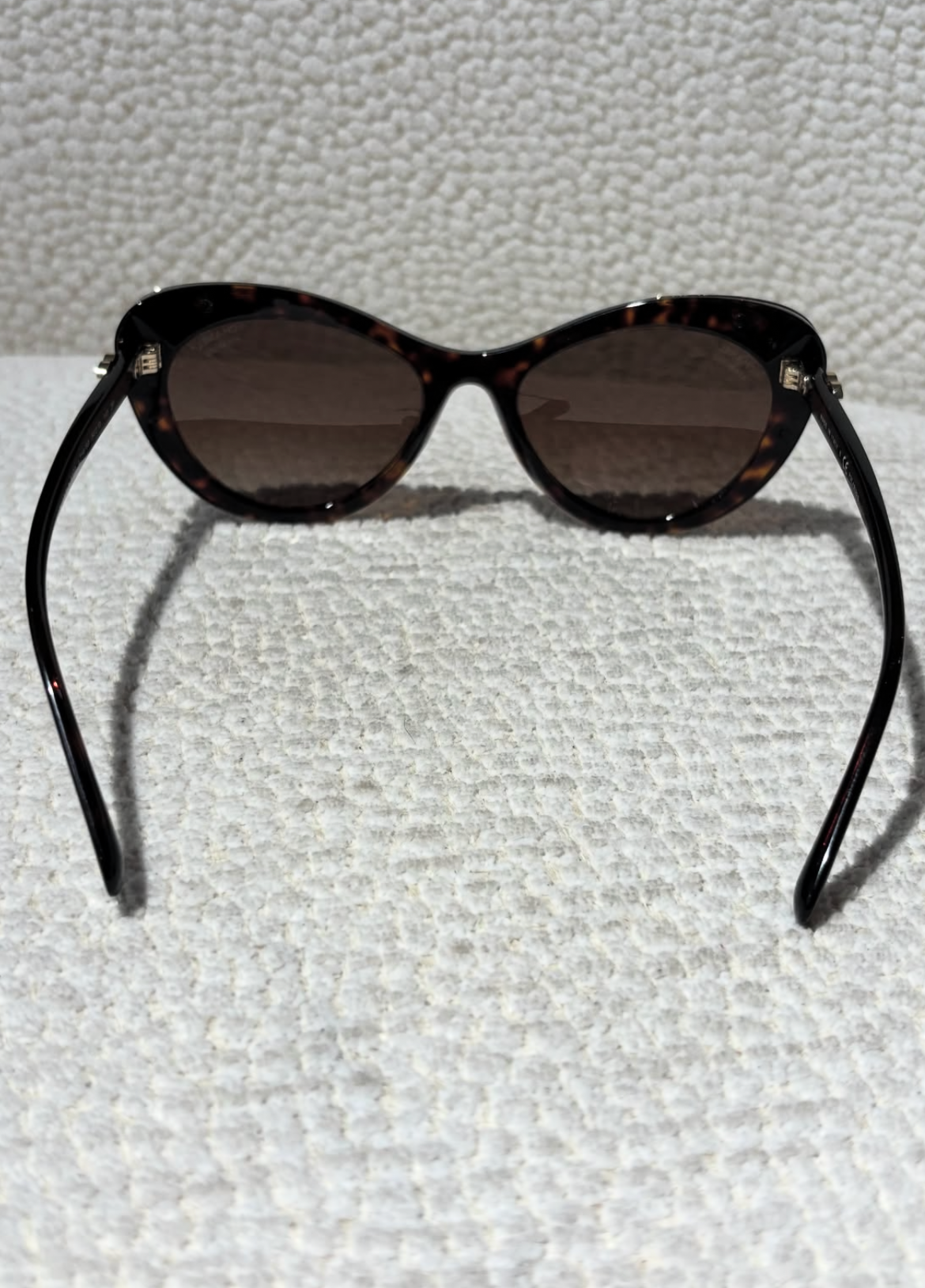 Chanel Sunglasses - Brown w. gold