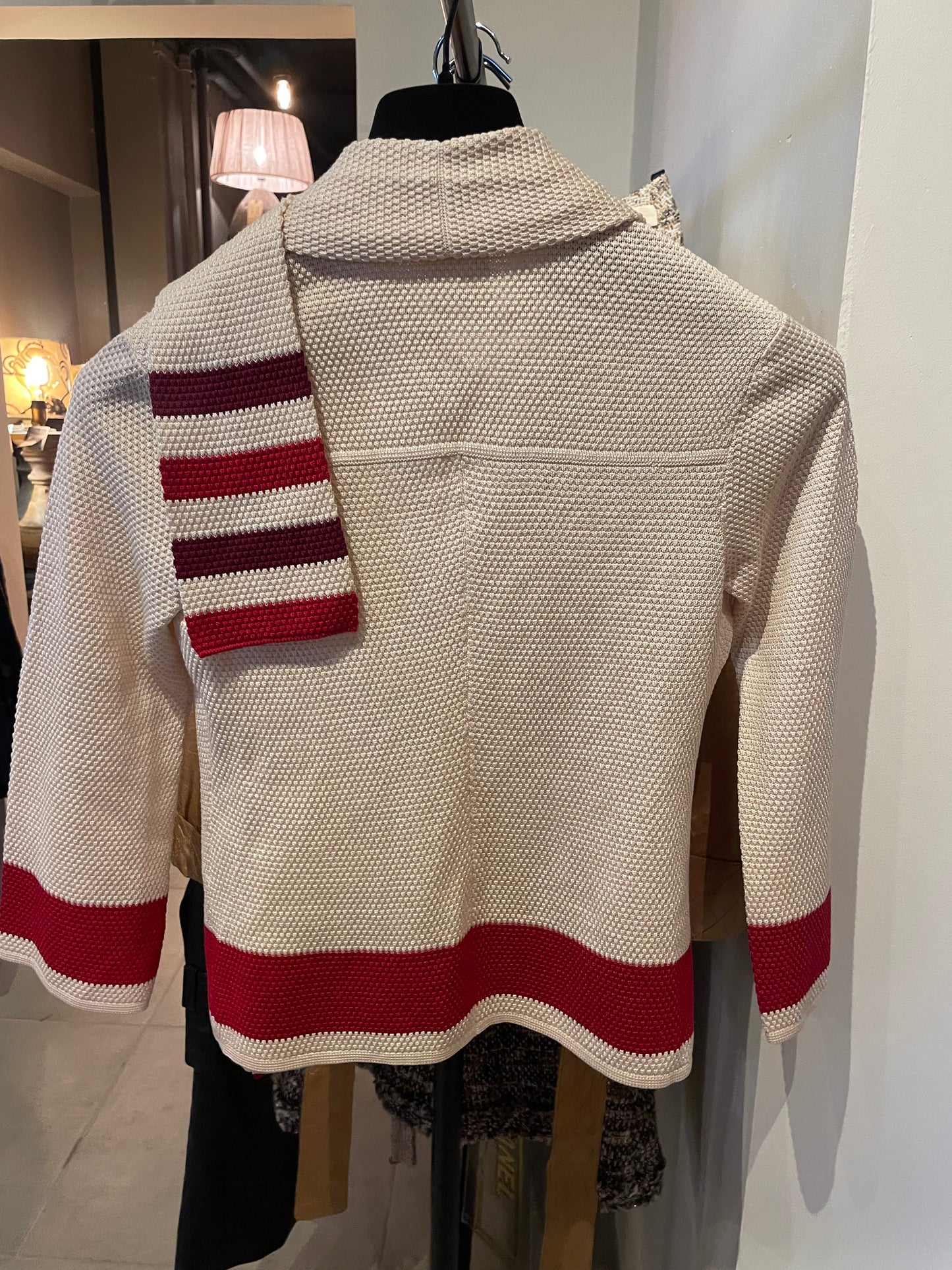 Chanel silkestrikket cardigan - m. tørklæde/revers