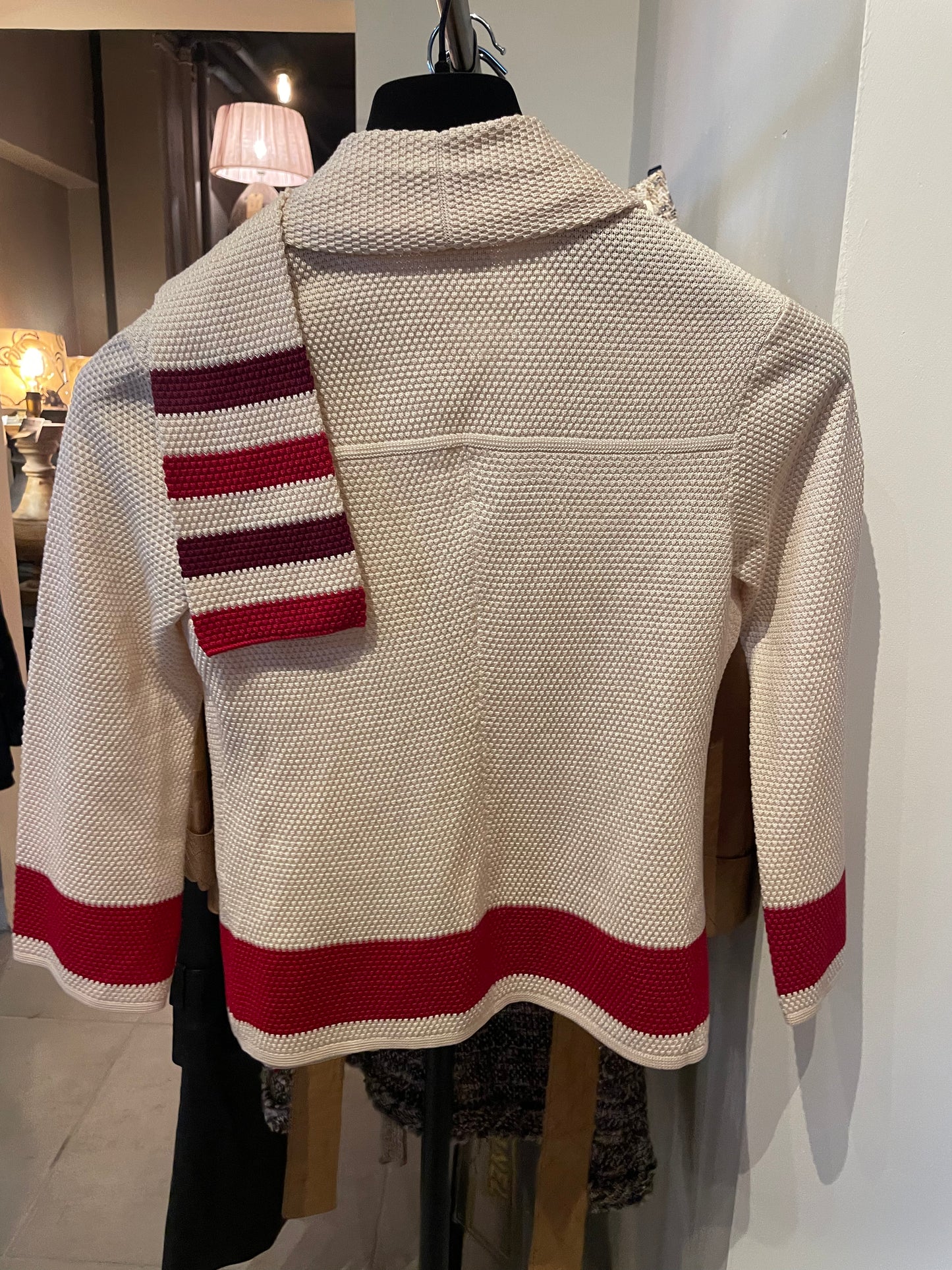 Chanel silkestrikket cardigan - m. tørklæde/revers